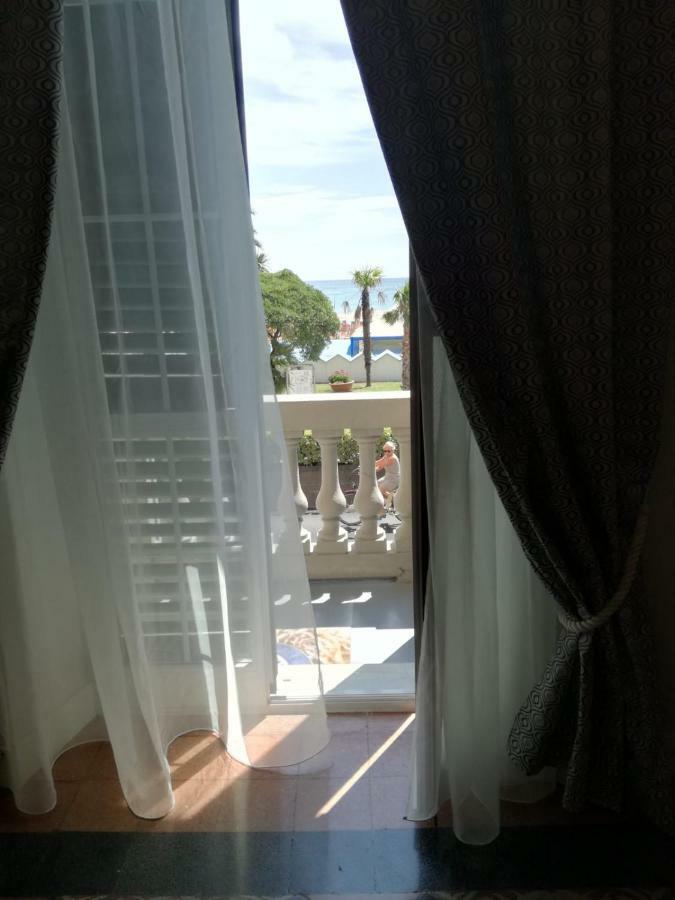 Maresuite Albissola Marina Luaran gambar
